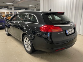 Opel Insignia vaihtoauto