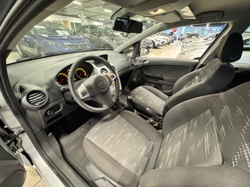 Opel Corsa vaihtoauto