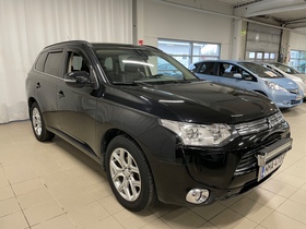 Mitsubishi Outlander PHEV vaihtoauto