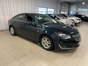 Opel Insignia vaihtoauto