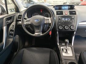 Subaru Forester vaihtoauto