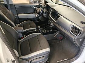 Kia Stonic vaihtoauto