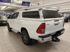 Toyota Hilux vaihtoauto