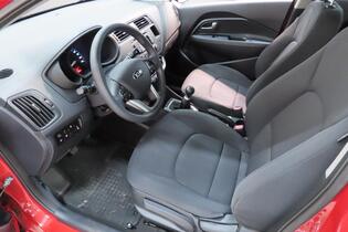Kia Rio vaihtoauto