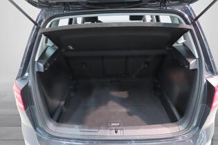 Volkswagen Golf Sportsvan vaihtoauto