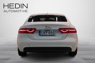 Jaguar XE vaihtoauto