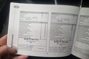 Kia Stonic vaihtoauto