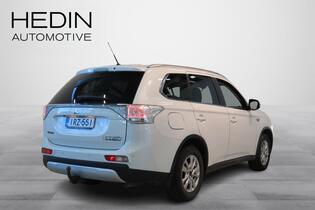 Mitsubishi Outlander PHEV vaihtoauto