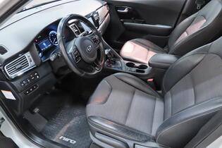 Kia Niro plug-in vaihtoauto