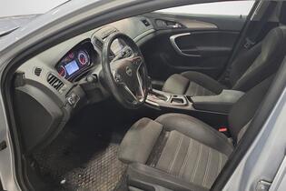 Opel Insignia vaihtoauto