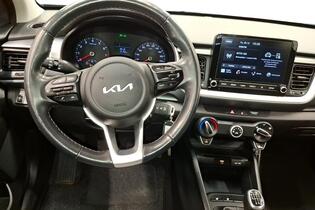 Kia Stonic vaihtoauto