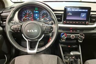 Kia Stonic vaihtoauto