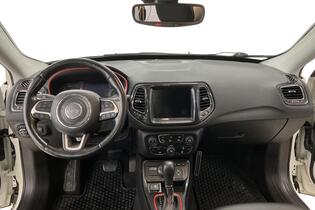 Jeep Compass vaihtoauto