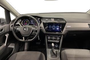 Volkswagen Touran vaihtoauto