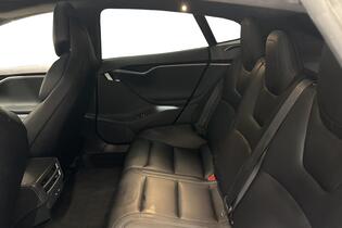 Tesla Model S vaihtoauto