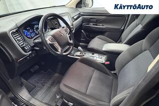 Mitsubishi Outlander PHEV vaihtoauto