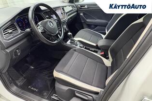 Volkswagen T-Roc vaihtoauto