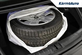 Porsche Taycan vaihtoauto