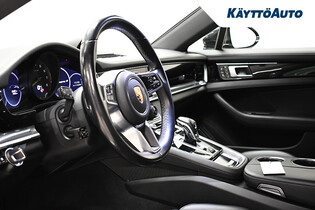 Porsche Panamera vaihtoauto