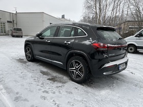 Mercedes-Benz EQA vaihtoauto