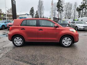 Toyota Urban Cruiser vaihtoauto