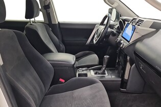 Toyota Land Cruiser vaihtoauto