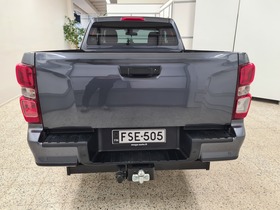 Isuzu D-Max vaihtoauto