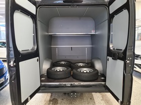 Peugeot Boxer vaihtoauto