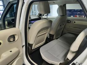 Hyundai INSTER vaihtoauto