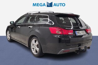 Honda Accord vaihtoauto