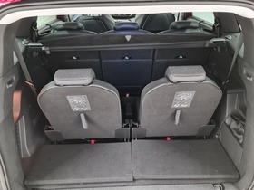 Peugeot 5008 vaihtoauto