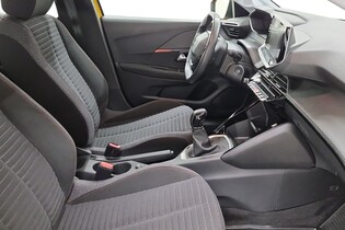 Peugeot 208 vaihtoauto