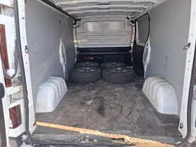 Nissan NV300 vaihtoauto