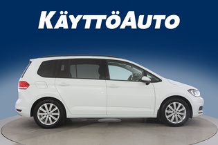 Volkswagen Touran vaihtoauto