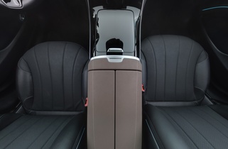 Mercedes-Benz EQS vaihtoauto