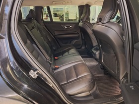 Volvo V60 Cross Country vaihtoauto