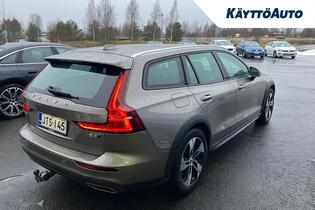 Volvo V60 Cross Country vaihtoauto