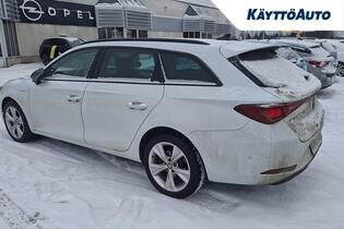 SEAT Leon Sportstourer vaihtoauto