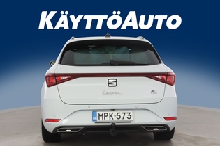 SEAT Leon Sportstourer vaihtoauto