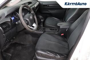 Toyota Hilux vaihtoauto