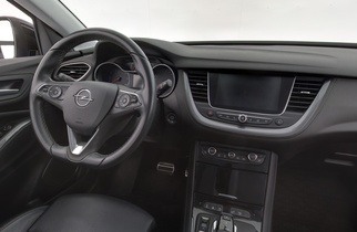 Opel Grandland X vaihtoauto