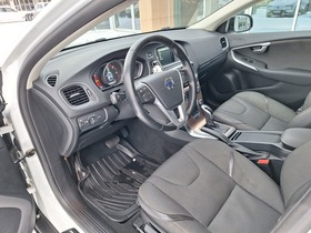 Volvo V40 Cross Country vaihtoauto