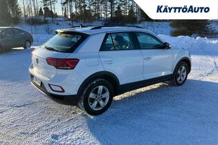 Volkswagen T-Roc vaihtoauto