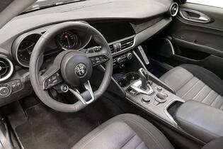 Alfa Romeo Giulia vaihtoauto