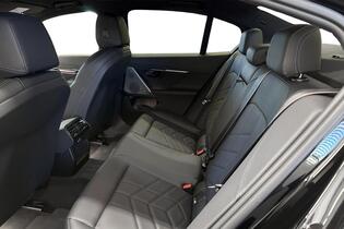 BMW i5 vaihtoauto