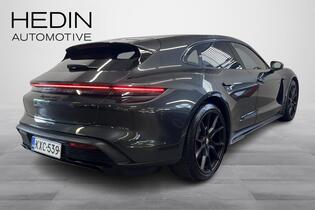 Porsche Taycan vaihtoauto