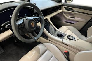 Porsche Taycan vaihtoauto