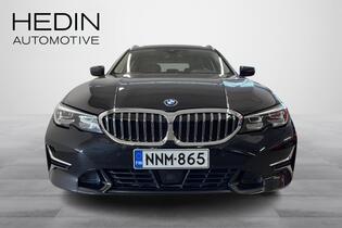 BMW 330 vaihtoauto