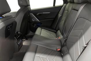 BMW i5 M60 vaihtoauto