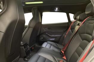 Porsche Taycan vaihtoauto